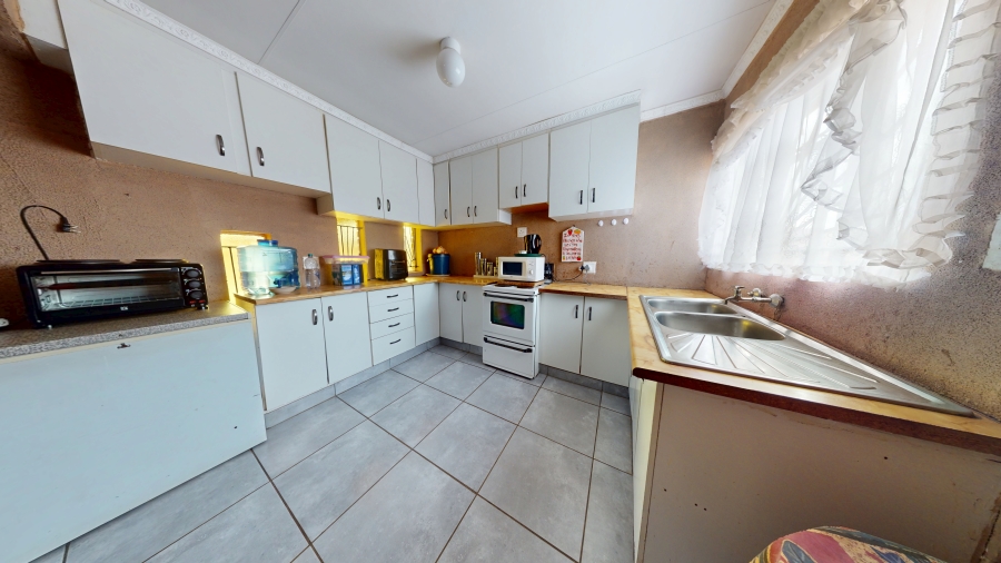4 Bedroom Property for Sale in Promosa North West